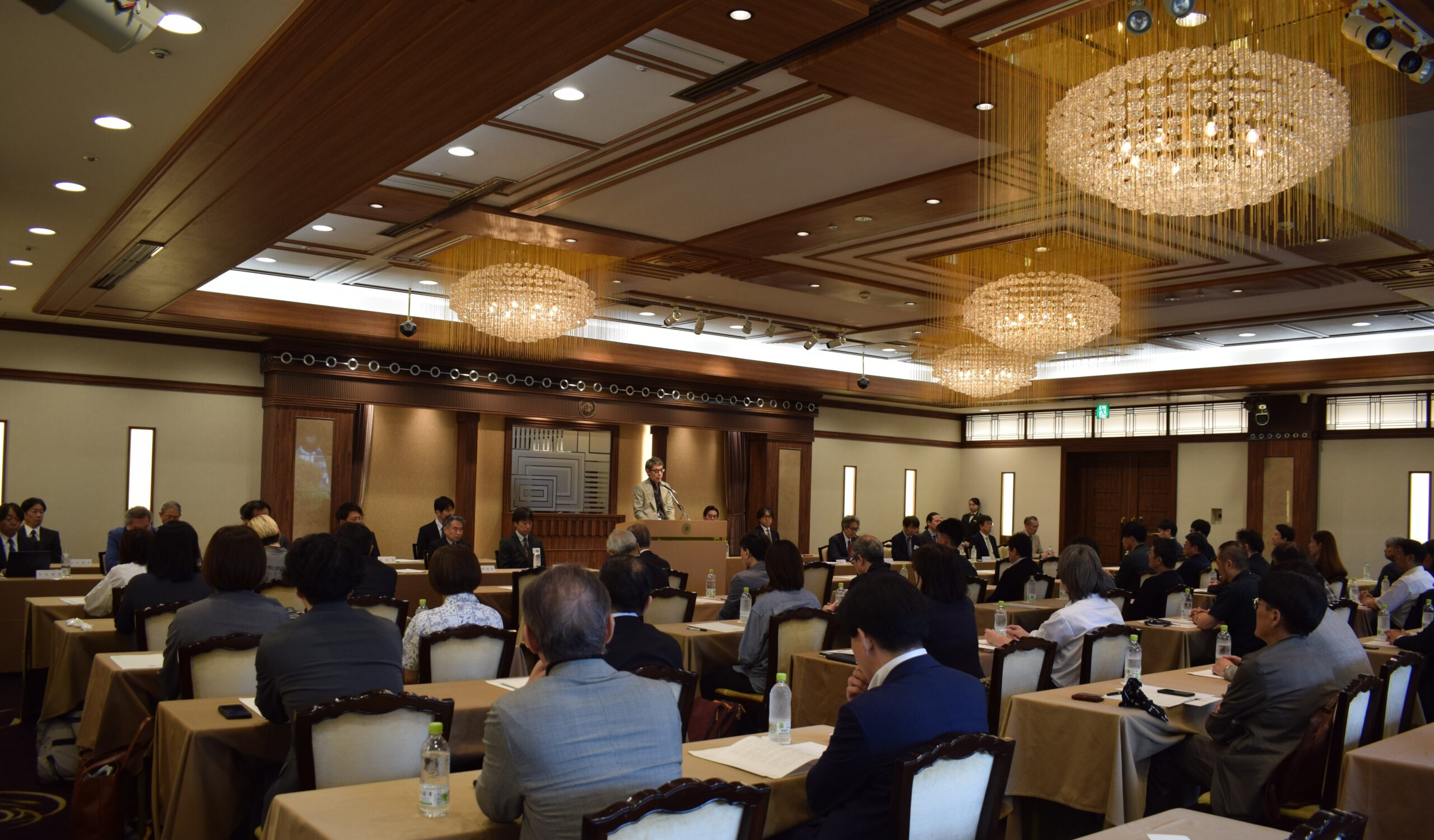 定時総会の開催風景